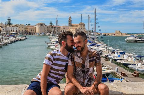 incontri gay trani|Cruising a Trani